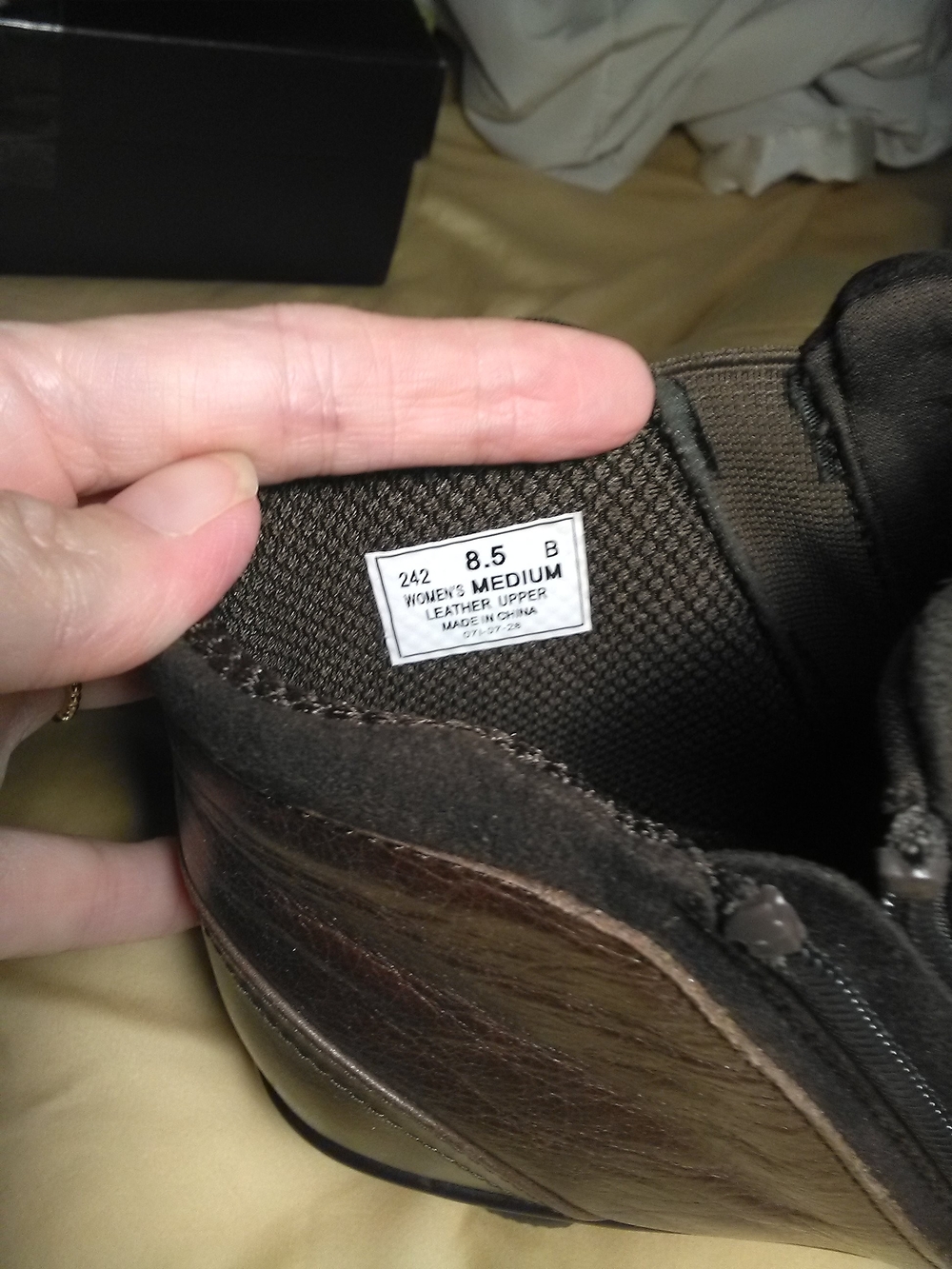 NWOT ORTHOFEET BIOHEEL Brown Leather Ankle Booties Side Zipper & Buckle SZ. 8.5 - Picture 2 of 10
